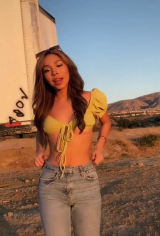 6. Adorable Destiny Salazar Shows Cleavage in Seductive Green Crop Top