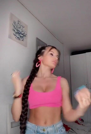 4. Sweetie Grisela Shows Cleavage in Firefly Rose Crop Top and Bouncing Tits