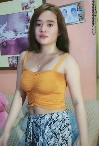 Luscious Trixia Panabang in Crop Top