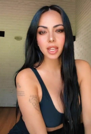 Sultry Jimena Sánchez Shows Cleavage in Black Sport Bra