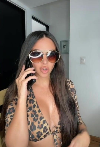 2. Sultry Jimena Sánchez Shows Cleavage in Leopard Crop Top