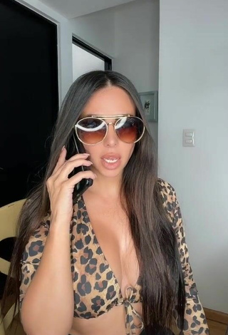 4. Sultry Jimena Sánchez Shows Cleavage in Leopard Crop Top