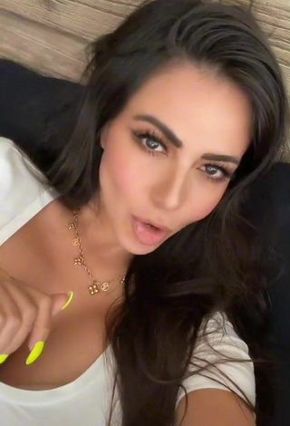 5. Sweet Jimena Sánchez Shows Cleavage