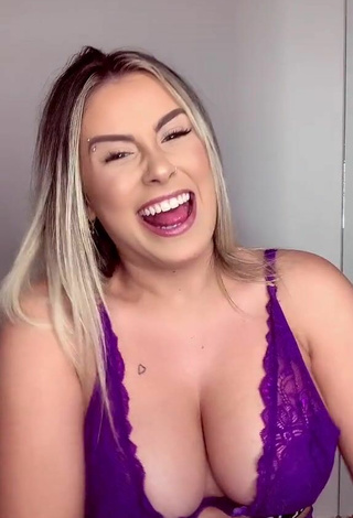 3. Sexy Laura Branquinho Shows Cleavage in Violet Bra and Bouncing Breasts