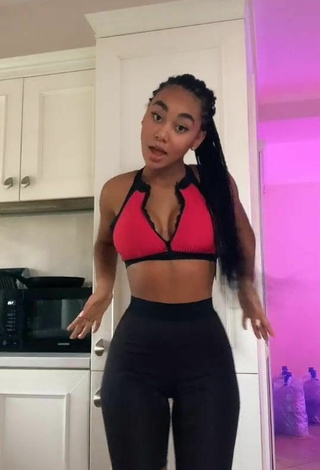 Really Cute Elizabeth Anorue Shows Cleavage in Crop Top