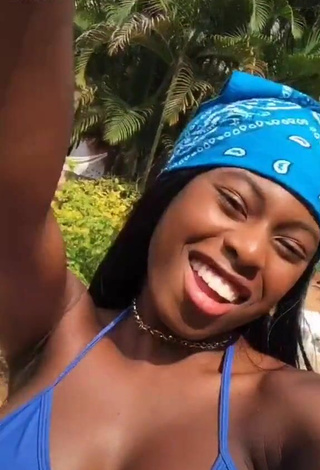 Sultry MC Soffia in Blue Bikini Top and Bouncing Boobs