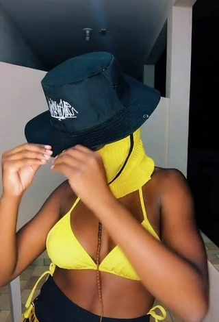 Sexy MC Soffia Shows Cleavage in Yellow Bikini Top and Bouncing Tits