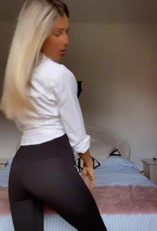 5. Luscious Nadejda Sendrea in Black Leggings