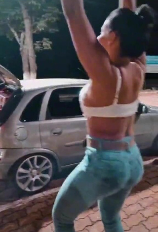 2. Hot Renee Blimgiz in White Crop Top