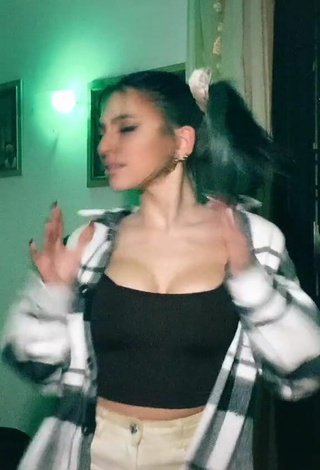 3. Cute Valentiina Shows Cleavage in Black Crop Top and Bouncing Boobs