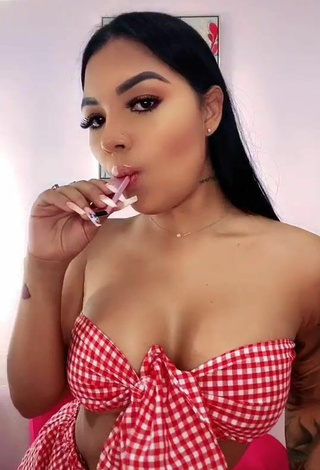 Fine Anyuri Lozano Shows Cleavage in Sweet Checkered Crop Top