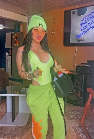 3. Sultry Anyuri Lozano Shows Cleavage in Lime Green Swimsuit