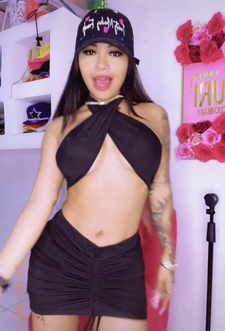 4. Sweetie Anyuri Lozano in Black Crop Top (Underboob)