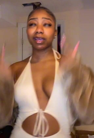 2. Cute Benita Jadah Shows Cleavage and Bouncing Tits