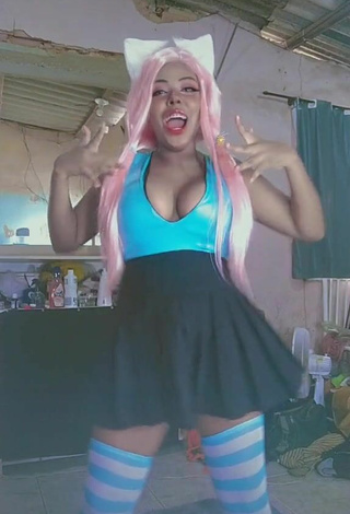 2. Dezza.cosplay Shows Cute Cosplay and Bouncing Boobs