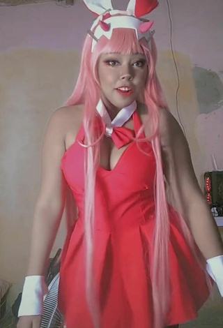 2. Dezza.cosplay Demonstrates Beautiful Cosplay