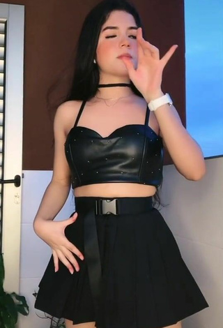 Sultry Dimevalu in Black Crop Top