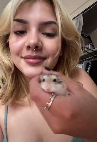 6. Sultry Eggthehamsterr Shows Cleavage in Grey Top