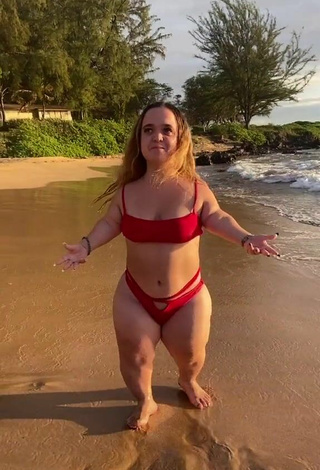 6. Sexy Emmalia Razis in Bikini at the Beach