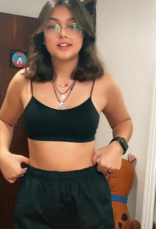 Sultry Gi Paraizo in Black Crop Top