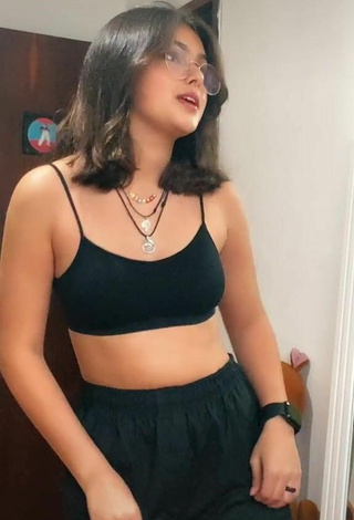 2. Sultry Gi Paraizo in Black Crop Top