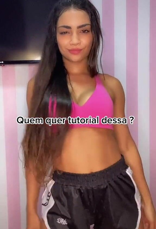 Sweet Ingrid Muniz Shows Cleavage in Cute Pink Sport Bra