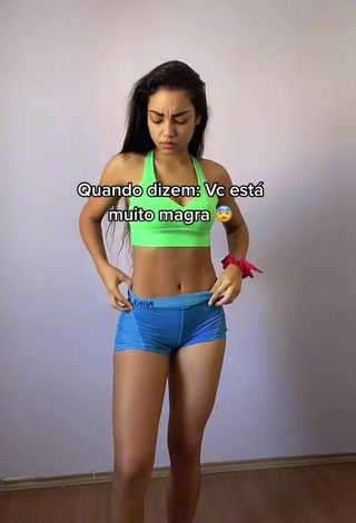 4. Sexy Ingrid Muniz in Green Sport Bra