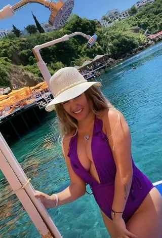 2. Sultry krtlkumsal Shows Cleavage in Violet Swimsuit