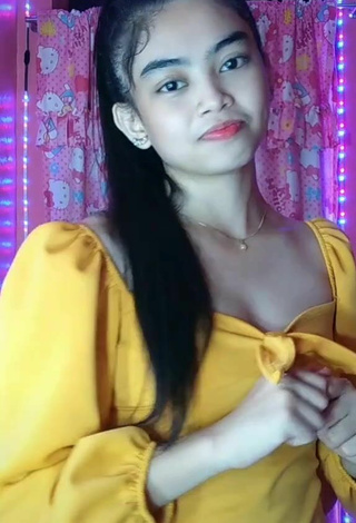 Sultry Princess Malto in Yellow Dress