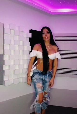 2. Luscious Marcela Reyes Shows Cleavage in White Crop Top