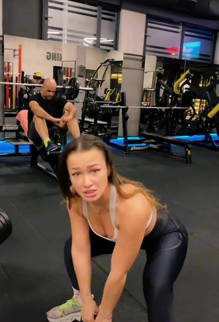 4. Luscious Mari M in Black Leggings in the Sports Club while doing Fitness Exercises