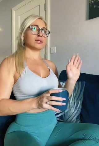 2. Sultry Maria in Turquoise Leggings