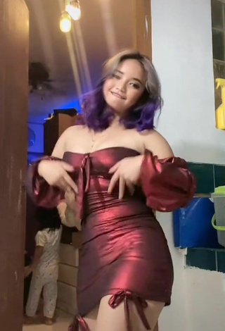 3. Sweetie Mutyah Æñ Yasay in Red Dress