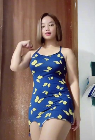 Titillating Mutyah Æñ Yasay in Dress