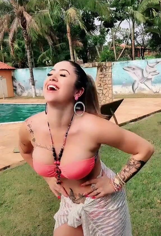 Sexy Naiara Coelho in Pink Bikini at the Swimming Pool