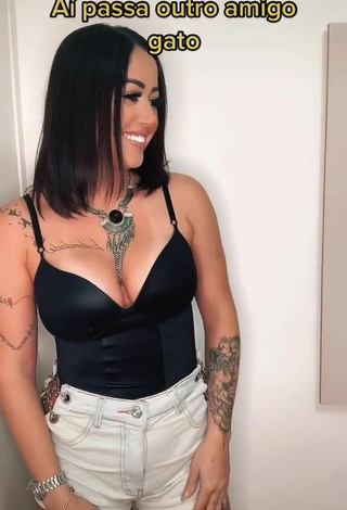 5. Luscious Naiara Coelho Shows Cleavage in Black Top