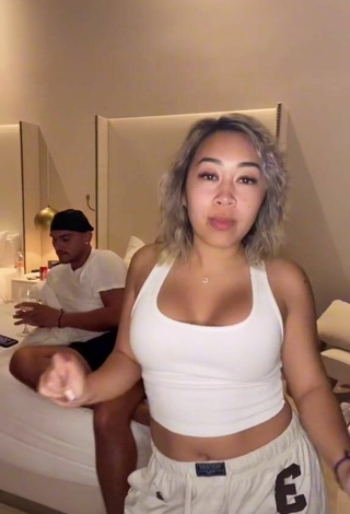 Luscious Chassidy Shows Cleavage in White Tank Top