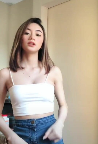 4. Sweet Paulaxdrea in Cute White Crop Top