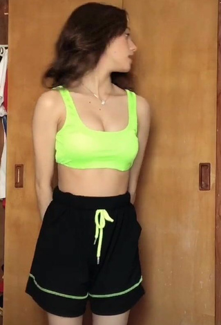 Pretty Paulaxdrea Shows Cleavage in Lime Green Sport Bra and Bouncing Tits