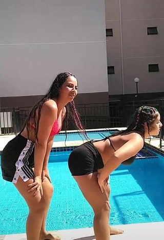 6. Erotic Raquel Toledoh at the Pool