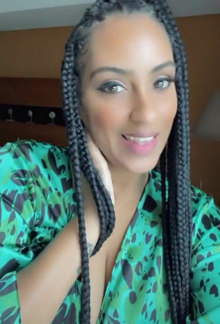 2. Hot Juliet Ibrahim