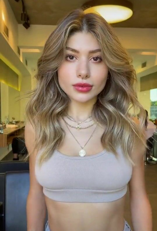 3. Luscious Şeyda Erdoğan in Beige Sport Bra