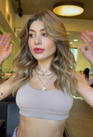 5. Luscious Şeyda Erdoğan in Beige Sport Bra