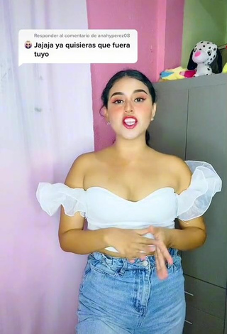 Amazing Soydanielikald in Hot White Crop Top