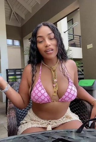 3. Sultry Stefflon Don Shows Cleavage in Bikini Top (Side Boob)