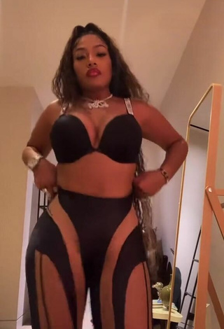 3. Sultry Stefflon Don Shows Cleavage in Black Bra and Bouncing Breasts