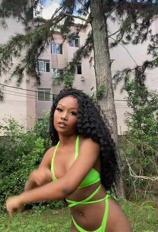 Luscious Laiane Rodrigues in Lime Green Bikini