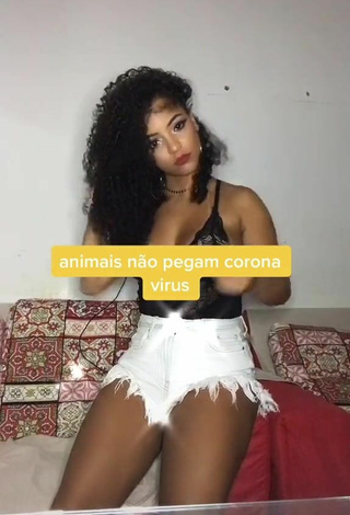 3. Luscious Ziane Martins Shows Cleavage in Top and Bouncing Boobs