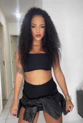 2. Cute Ziane Martins in Black Crop Top while Twerking