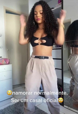 2. Erotic Ziane Martins Shows Cleavage in Black Bikini Top and Bouncing Boobs (Underboob)